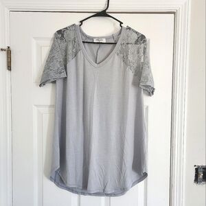 NWOT Zenana Lace Sleeves V-Neck Gray